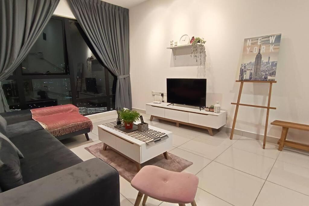 Southkey Mosaic By Comfort Places Management Pangsapuri