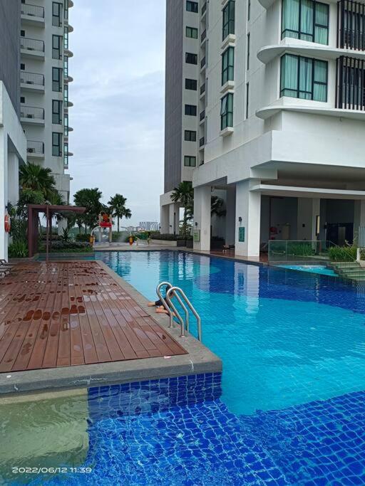 Southkey Mosaic By Comfort Places Management Apartment